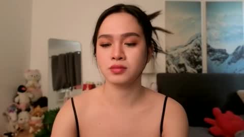 Snapshot of tsnathaliasilvana chatting on April 19, 2026, 4:56 am Bella Ratbu online show from April 19, 2026, 4:56 am