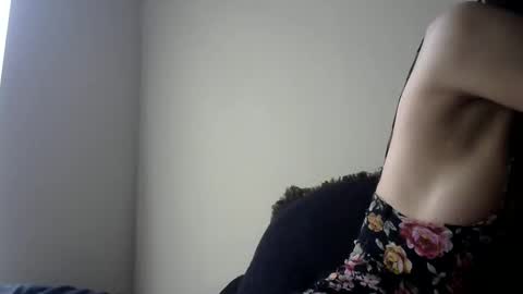 Steffany VonRoe online show from May 4, 2026, 5:42 pm