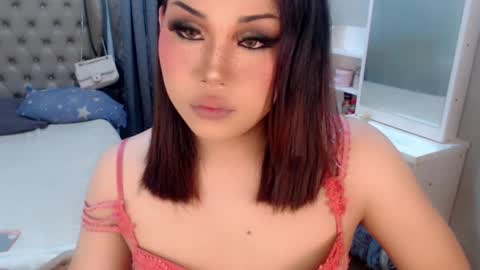 Snapshot of tsscarlett_xx chatting on June 5, 2026, 7:41 pm jayvie online show from June 5, 2026, 7:41 pm