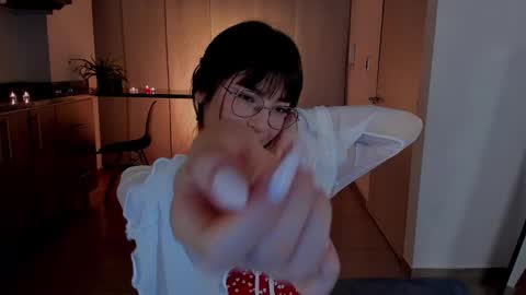 Snapshot of tsukys_spell chatting on December 24, 2024, 2:43 am Tsuky online show from December 24, 2024, 2:43 am