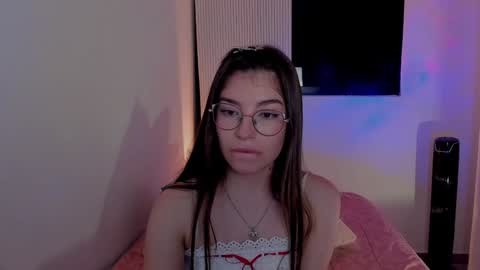 Snapshot of tsukys_spell chatting on February 4, 2025, 5:21 am Tsuky online show from February 4, 2025, 5:21 am