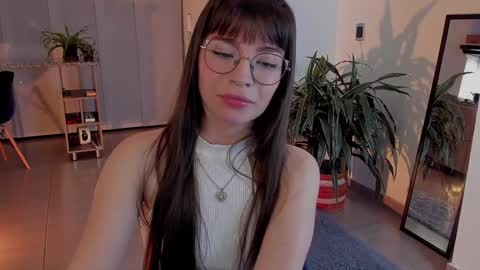 Snapshot of tsukys_spell chatting on February 6, 2025, 2:33 am Tsuky online show from February 6, 2025, 2:33 am