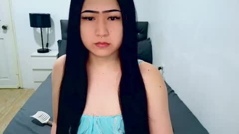 Snapshot of tsvictoria12 chatting on July 5, 2026, 2:13 pm Victoria online show from July 5, 2026, 2:13 pm