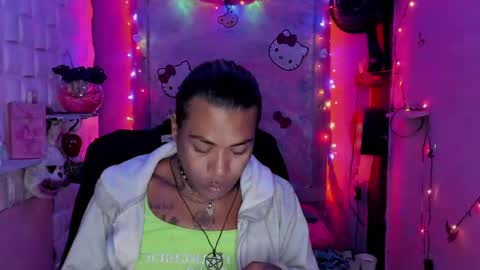 Snapshot of tsviolett chatting on December 3, 2024, 12:35 am BellaRoxanna online show from December 3, 2024, 12:35 am