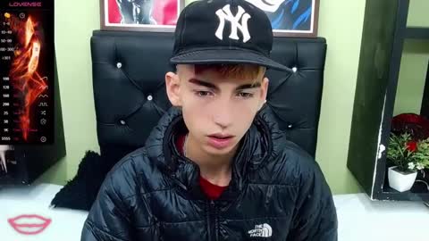 ttimy online show from March 10, 2025, 8:34 pm