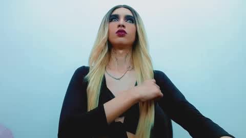 ttimy online show from November 13, 2025, 8:13 am