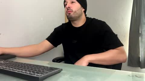 Stimulation make me Cum in Public or in Pvt   online show from December 6, 2024, 4:38 pm