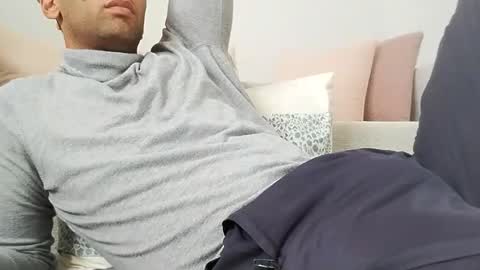 Snapshot of tunisiensexyguy chatting on November 6, 2025, 1:45 pm TunisienSexyGuy online show from November 6, 2025, 1:45 pm