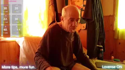 Snapshot of tupapifacu chatting on November 3, 2025, 1:01 pm Papi Facu online show from November 3, 2025, 1:01 pm