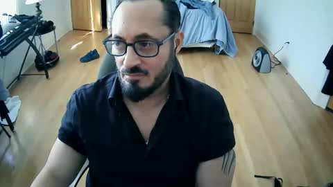 Snapshot of tuscan_taurus chatting on February 8, 2026, 7:50 pm tuscan_taurus online show from February 8, 2026, 7:50 pm