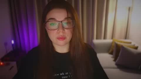 Ariana online show from March 1, 2026, 8:33 pm