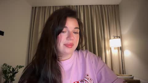 Ariana online show from June 4, 2026, 8:37 pm