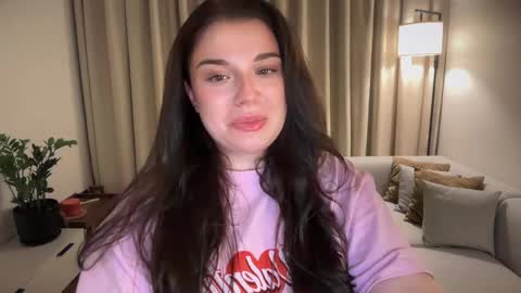 Ariana online show from June 8, 2026, 9:04 pm