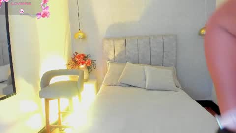 Snapshot of tutu_milf chatting on July 11, 2026, 7:05 pm Tutu online show from July 11, 2026, 7:05 pm