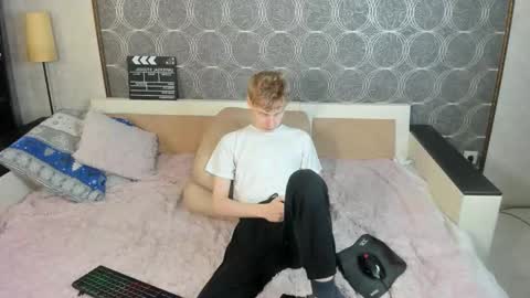 Dan online show from March 19, 2026, 10:52 am