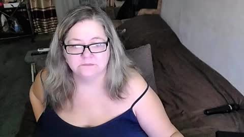 Lana online show from December 18, 2025, 12:49 am