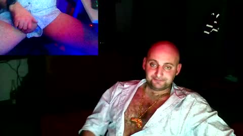 twardyidlugi online show from December 22, 2024, 1:34 am