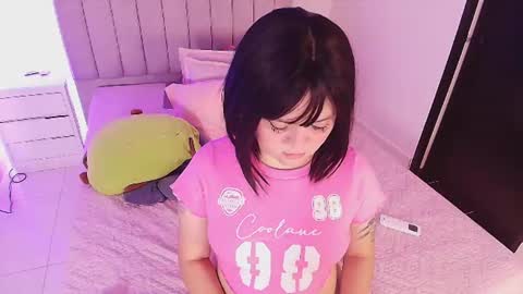 Twiggy online show from June 27, 2026, 3:11 am