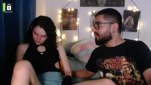 TwinFlamesXX online show from February 5, 2025, 1:47 am