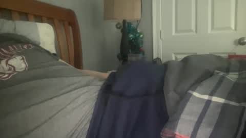 Snapshot of twinkmikexxx12 chatting on February 8, 2026, 3:15 pm mike online show from February 8, 2026, 3:15 pm