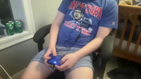 Snapshot of twinkmikexxx12 chatting on February 14, 2026, 4:09 am mike online show from February 14, 2026, 4:09 am