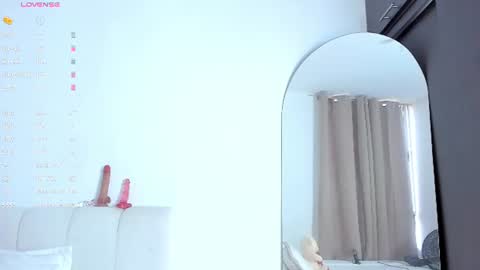 twinksboys_23 online show from June 22, 2026, 1:08 pm