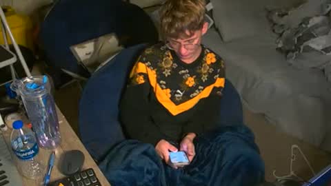 Snapshot of twinktools chatting on September 20, 2025, 1:56 pm shytwink online show from September 20, 2025, 1:56 pm