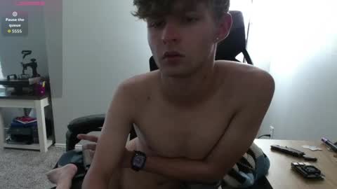 shytwink online show from June 16, 2026, 9:17 pm