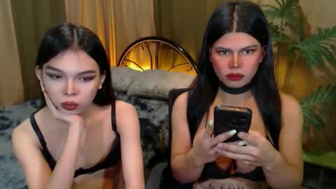 Snapshot of twinktransshanel chatting on October 18, 2025, 10:16 am twinktransshanel online show from October 18, 2025, 10:16 am