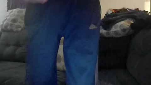 TwinkyMcgee online show from January 18, 2026, 6:17 am