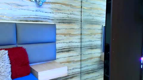 twinslovers_ online show from October 25, 2025, 10:04 pm