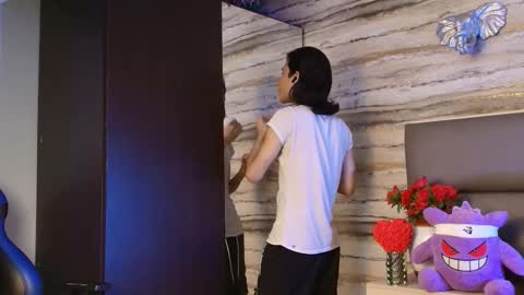 twinslovers_ online show from February 21, 2026, 4:02 am