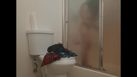 Snapshot of twistedlilpunk chatting on February 18, 2025, 12:59 am twistedlilpunk online show from February 18, 2025, 12:59 am