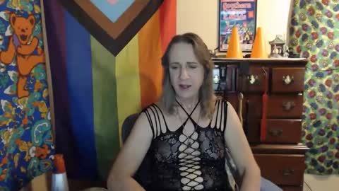 twocumkerry online show from December 16, 2025, 10:59 pm