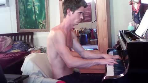 TobeBritta online show from January 4, 2025, 6:30 pm