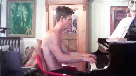 TobeBritta online show from September 20, 2025, 5:25 pm