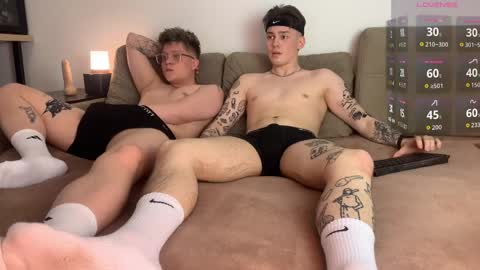 Noah blonde and Josh dark hair Nike guy online show from April 5, 2026, 3:20 pm