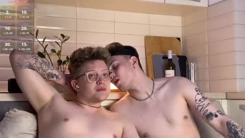 Snapshot of twoguyspleasure chatting on June 8, 2026, 6:08 pm Noah blonde and Josh dark hair Nike guy online show from June 8, 2026, 6:08 pm