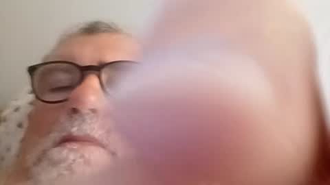 twohats2810 online show from July 25, 2026, 6:16 pm