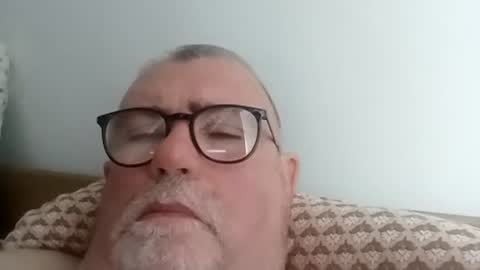 twohats2810 online show from July 30, 2026, 1:32 pm