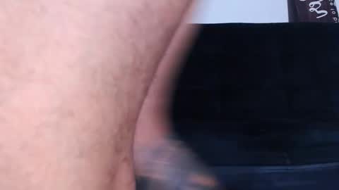 Snapshot of twonaugthy77 chatting on December 5, 2024, 4:53 am Angel online show from December 5, 2024, 4:53 am