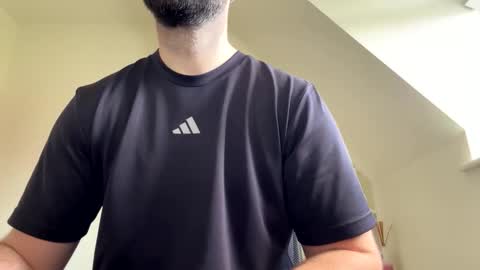 Twoodford online show from March 11, 2026, 11:05 am