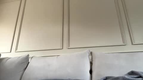 Twoodford online show from March 15, 2026, 1:39 pm