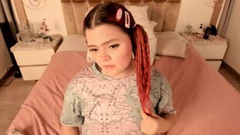 Twiggy online show from March 7, 2025, 12:26 am