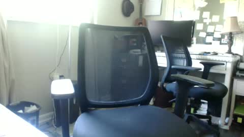 Snapshot of ty4u chatting on June 18, 2026, 3:05 pm ty4u online show from June 18, 2026, 3:05 pm