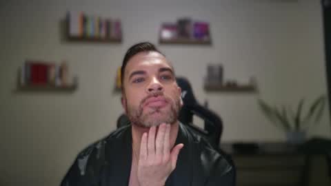 Snapshot of ty_lerdavid chatting on February 17, 2026, 9:54 pm TylerDavid online show from February 17, 2026, 9:54 pm