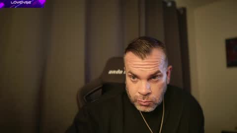 TylerDavid online show from April 26, 2026, 12:19 am