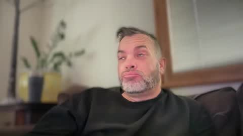 TylerDavid online show from May 1, 2026, 6:01 pm