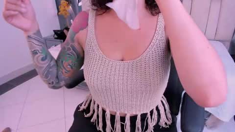 Snapshot of tyla_demon chatting on May 17, 2026, 3:37 am TYLA online show from May 17, 2026, 3:37 am