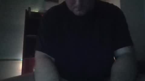 tyler25591 online show from November 20, 2025, 10:37 am